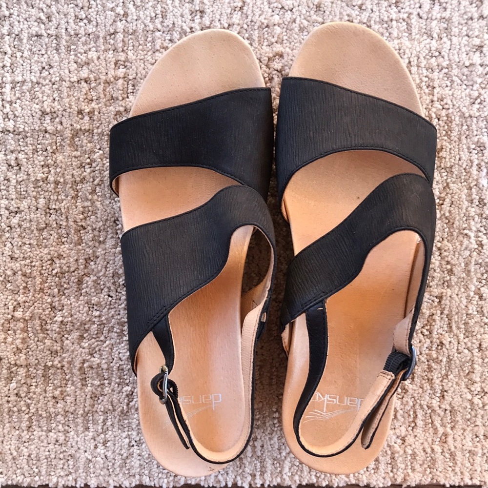 Dansko Tamia Women's Shoes, Black Textured Nubuck, W40 9.5-10